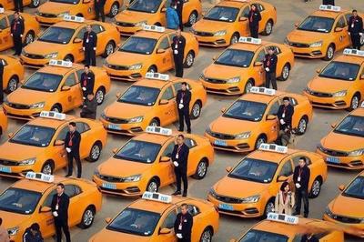 西安出租车新规落地 4月1日起正式实施 小微型客车租赁经营服务纳入规范管理